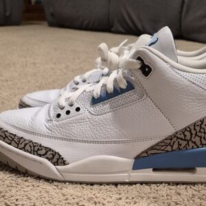 Jordan 3 Univesity Blue